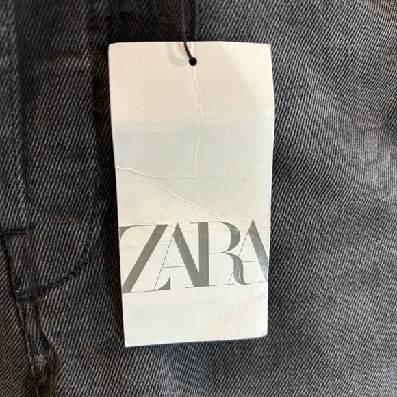 ZARA Sz 4 Button Fly Denim Longer Inseam High Rise Mom Jeans Shorts NEW WITH TAG - Picture 2 of 10